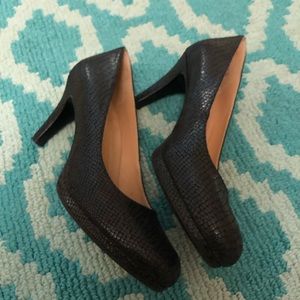 Naturalized Michelle Pump